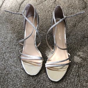 7.5 Ivanka Trump Sandals